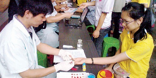 广西南宁：捐血、捐骨髓、捐遗体器官"三捐"宣传活动进校园
