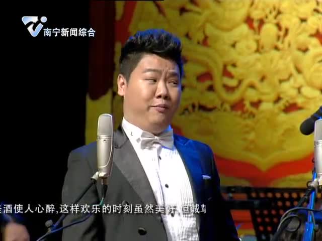 组曲》、《红色娘子军》、《瑶族舞曲》等中国经典和《