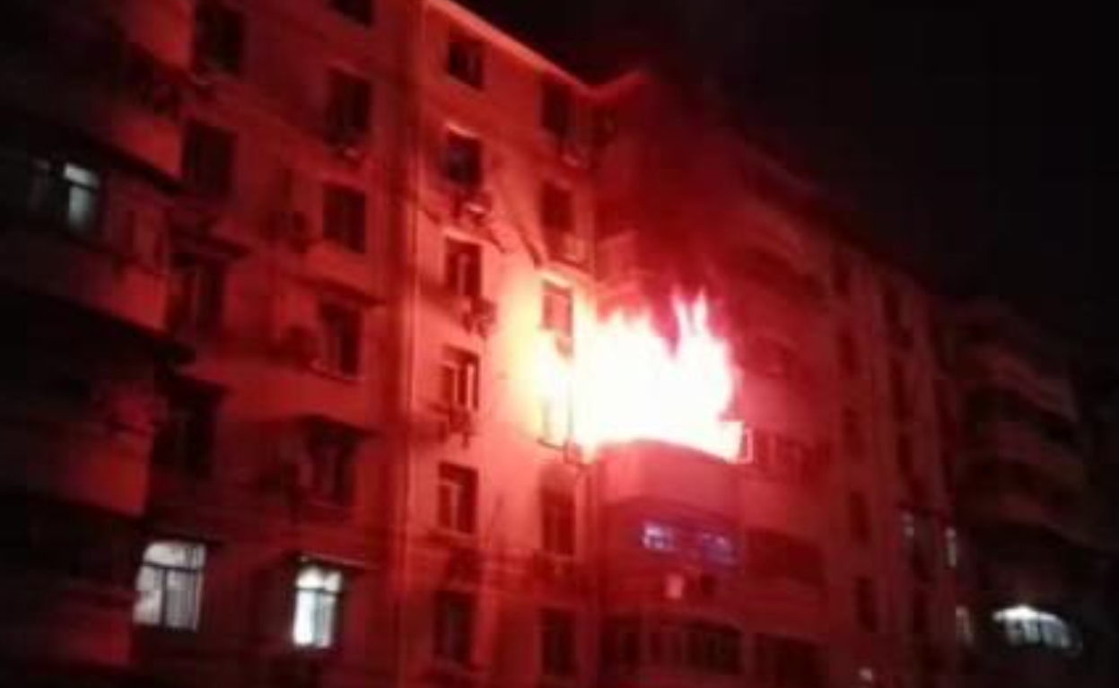 南宁市衡阳西路一建生活区煤气罐爆炸 一人重伤-滚动新闻-老友网-南宁网络电视台