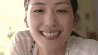 观念1:老人牙齿松动脱落是自然现象,防也无用,治也无益.