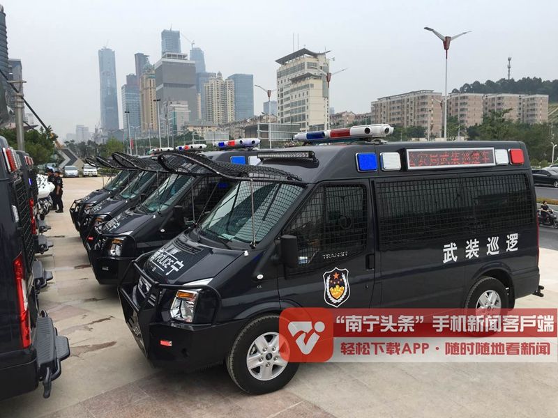 警用巡逻车_警用电动巡逻车