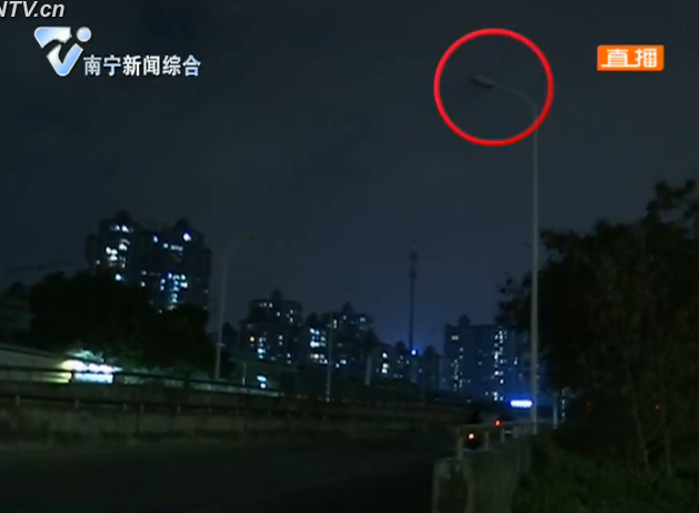 南宁多个路桥项目照明设施被盗 路灯常年不亮