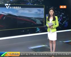兰海高速:奇瑞撞卡车 “QQ”瞬间变敞篷 兰海高速:奇瑞撞卡车 “QQ”瞬间变敞篷
