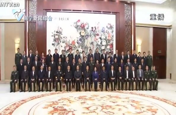 汪洋听取广西壮族自治区工作汇报时强调 同心同德群策群力开拓创新真抓实干 为建设壮美广西共圆复兴梦想作出新的更大贡献 孙春兰 尤权 白玛赤林 马飚 巴特尔 苗华出席 鹿心社汇报工作 陈武 蓝天立出席 汪洋听取广西壮族自治区工作汇报时强调 同心同德群策群力开拓创新真抓实干 为建设壮美广西共圆复兴梦想作出新的更大贡献 孙春兰 尤权 白玛赤林 马飚 巴特尔 苗华出席 鹿心社汇报工作 陈武 蓝天立出席