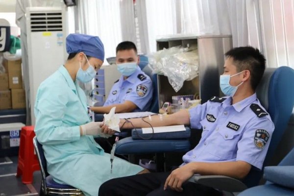 江南區組織干部職工無償獻血26700毫升