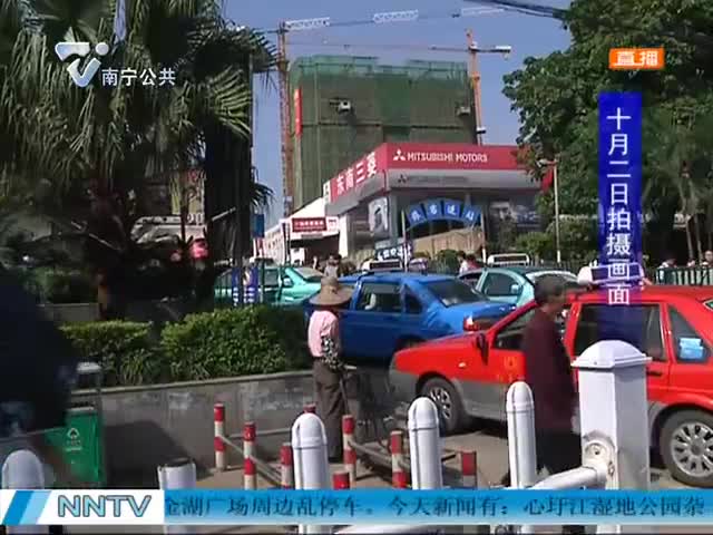 星光大道车流平稳畅通有序