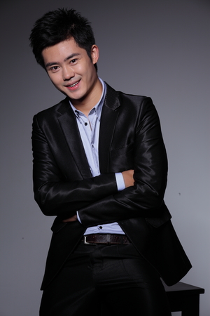 钱昆2013年南宁广电十佳主持人