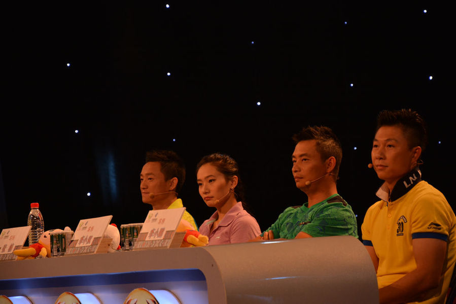 李小鹏杨威加盟录制《我有一个体操梦》