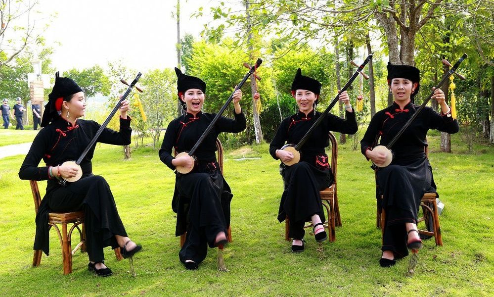 国庆长假青秀刮起一股民族风