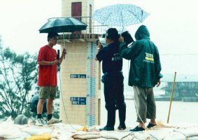 《南宁新闻》邕江抗洪采访现场