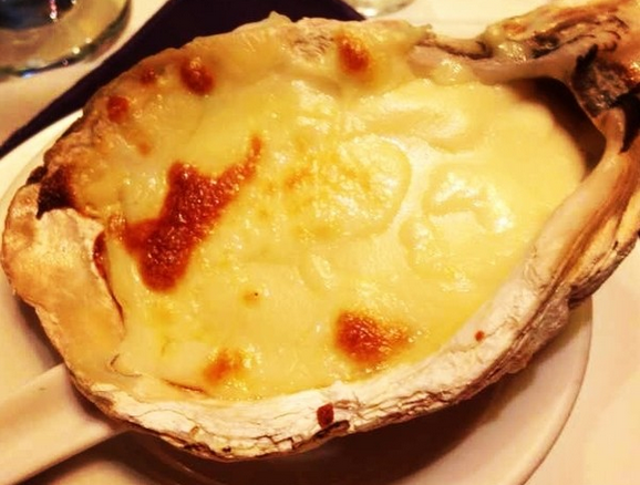 芝士焗有機生蠔