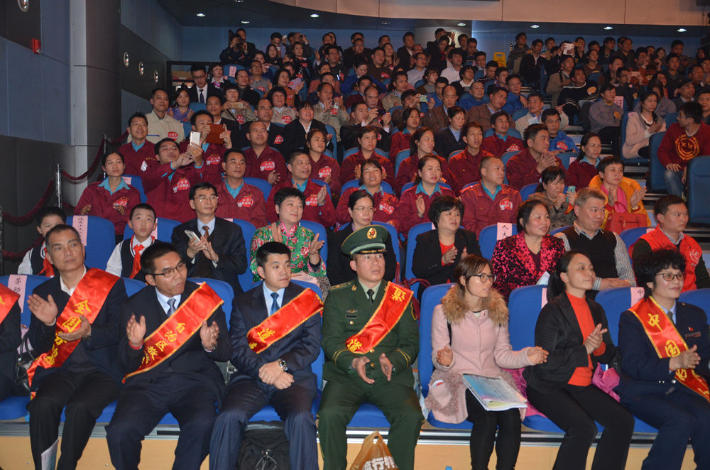 南宁“百名礼让之星”电视颁奖礼