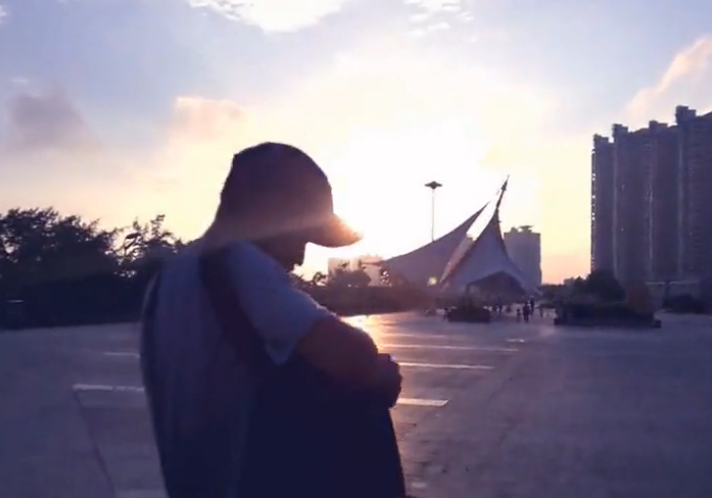 南寧街頭的極限運動愛好者