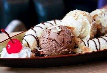  為愛而生 美味的冰淇淋店