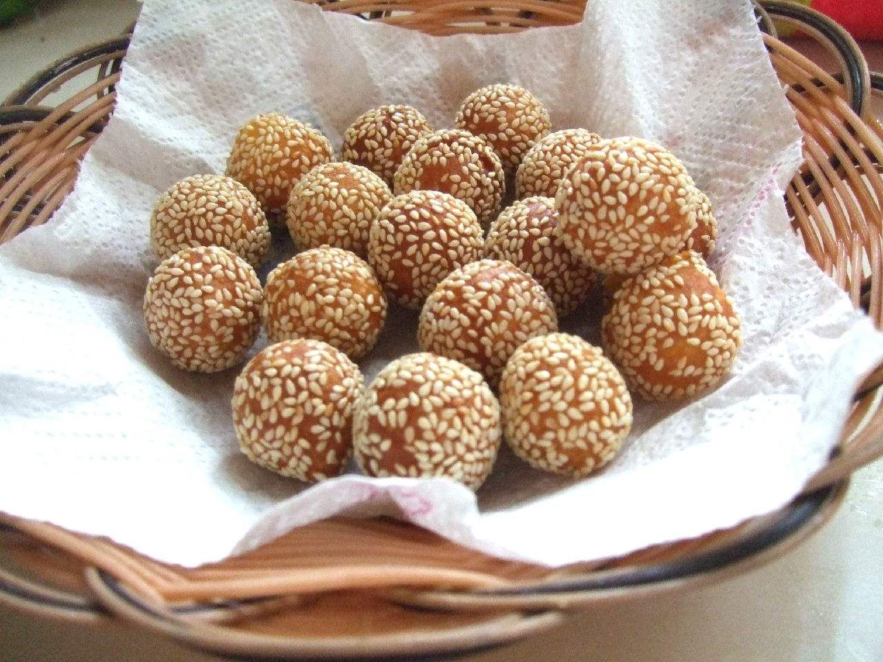 南瓜球、紫薯球 精致點(diǎn)心味美惹人愛(ài)