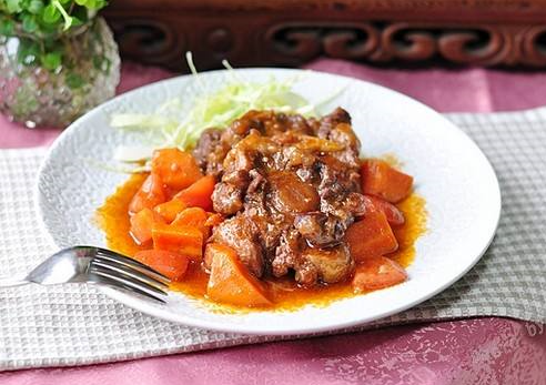 西班牙紅酒燴牛排