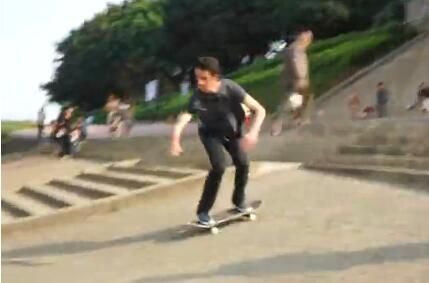 邕江边的阿姆都被帅哭了