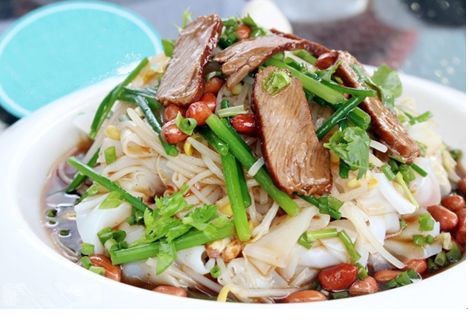 南寧風味——叉燒干撈粉