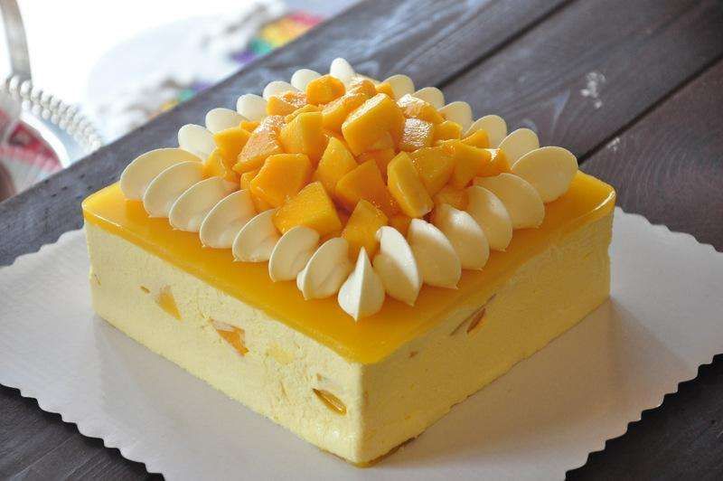 美味西點——芒果慕斯蛋糕