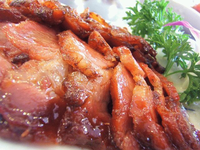 蜜汁叉燒鮮香   酥皮烤鴨爽脆