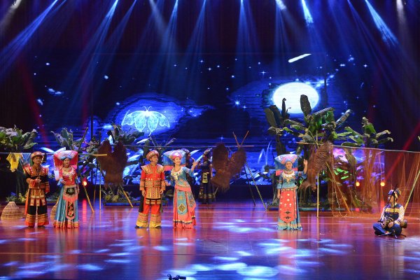 2018中国壮语歌谣晚会精彩展演