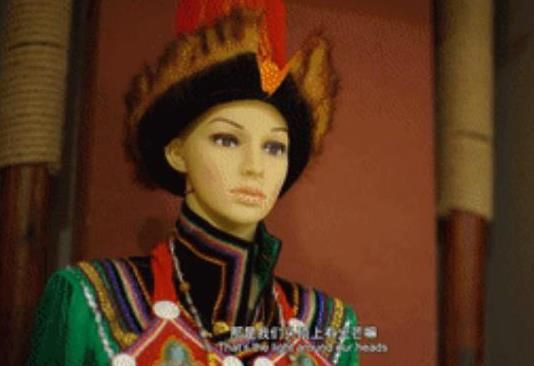 “可爱的中国”之裕固族：把对生活的热爱融入民族服饰里