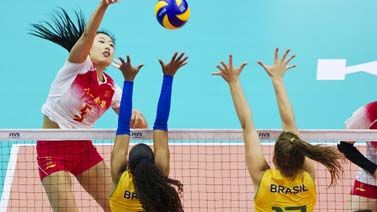 中国队1:3负于巴西队 获军运会女排亚军