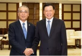 欢迎积极参加第二届进博会，应勇会见日本长崎县知事中村法道一行