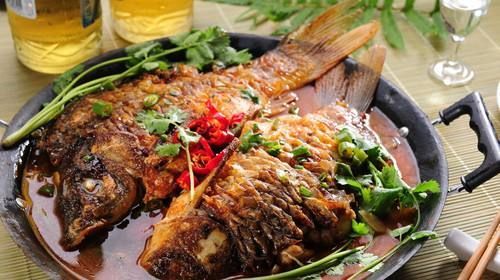 我的家乡味道：桂林船家啤酒鱼 鱼鲜味香解乡思