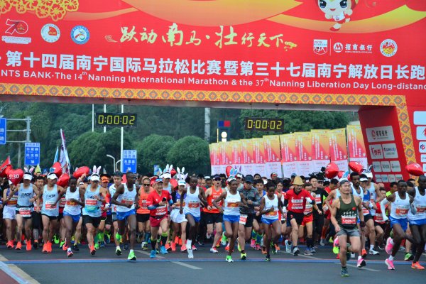 这道美丽的风景线，刷爆了南宁人的朋友圈！