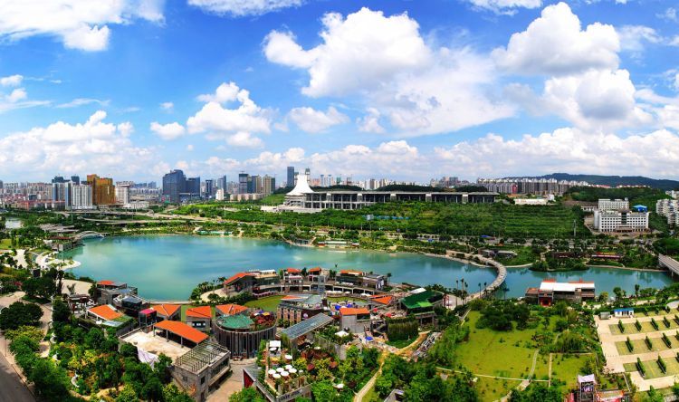 强首府，他们的期待很直白......