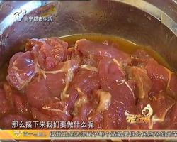 鲁花·美丽厨娘：潇涵教您做家常蒜苗炒牛肉