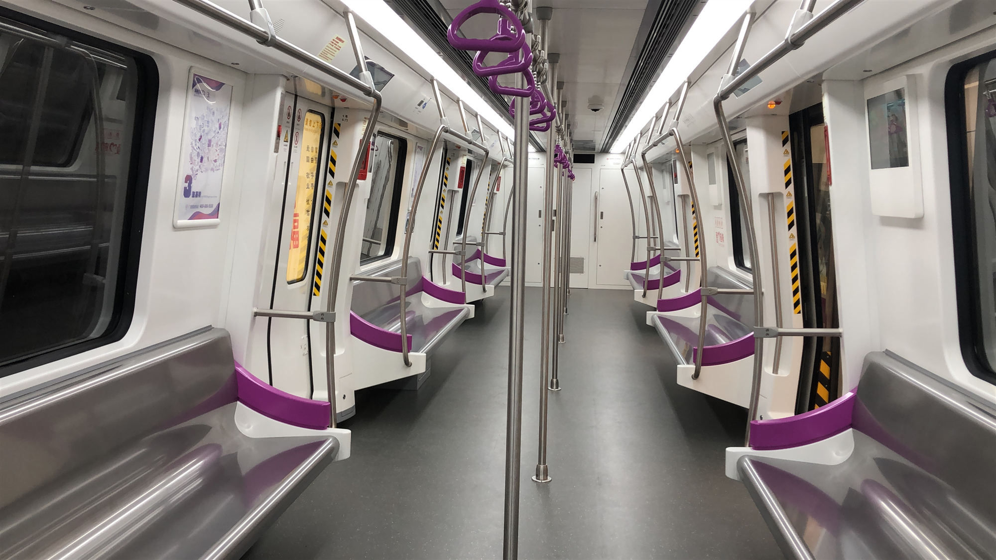 酷炫！地铁3号线抢鲜看！