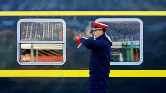 新春走基层丨迎春时节他们最美——走近“最美铁路人”（上）