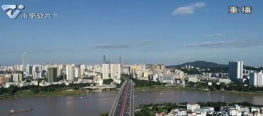 绘就美好生态画卷 让绿色成为小康路上的幸福底色