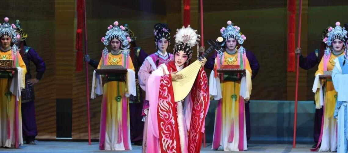 戏剧周专题 | 星光熠熠 金色殿堂 ——优秀艺术家陈亚萍、姚艳艺术专场