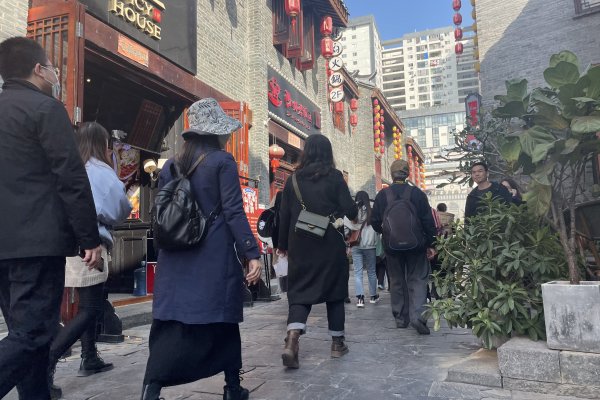 網友看南寧：不是親眼所見，都不敢相信南寧這么強