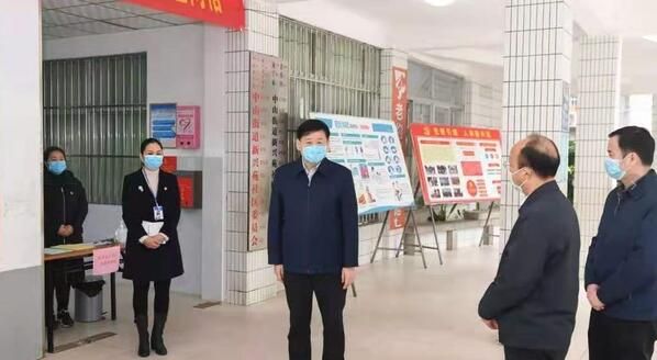 王小东深入一线检查指导疫情防控工作