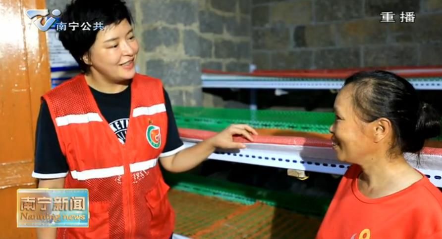 【行走在希望的田野上·龙开村蹲点日记（上）】  毛鑫：“城里姑娘”变身“农村大姐”