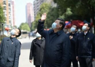 热解读丨在湖北团，这位代表为何深深鞠了一躬