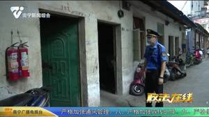 【创建全国文明城市·曝光台】桶装水店暗中兜售“黑气” 钢瓶锈迹斑斑已过期