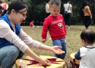 广西战疫女英雄梁小霞丨坎坷路途追梦想 一心立志要从医