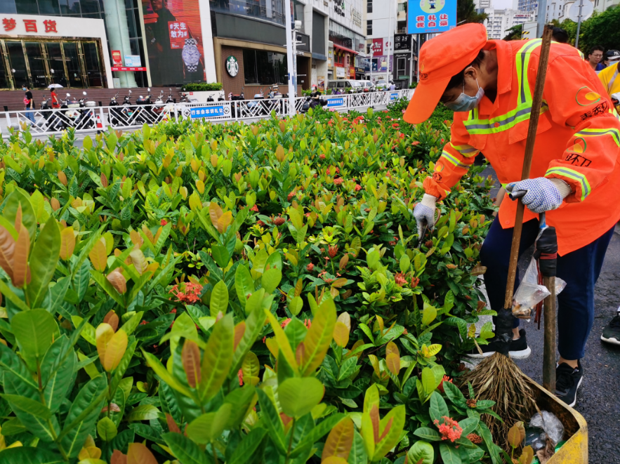 烟头不落地，垃圾不乱扔，文明从我做起！