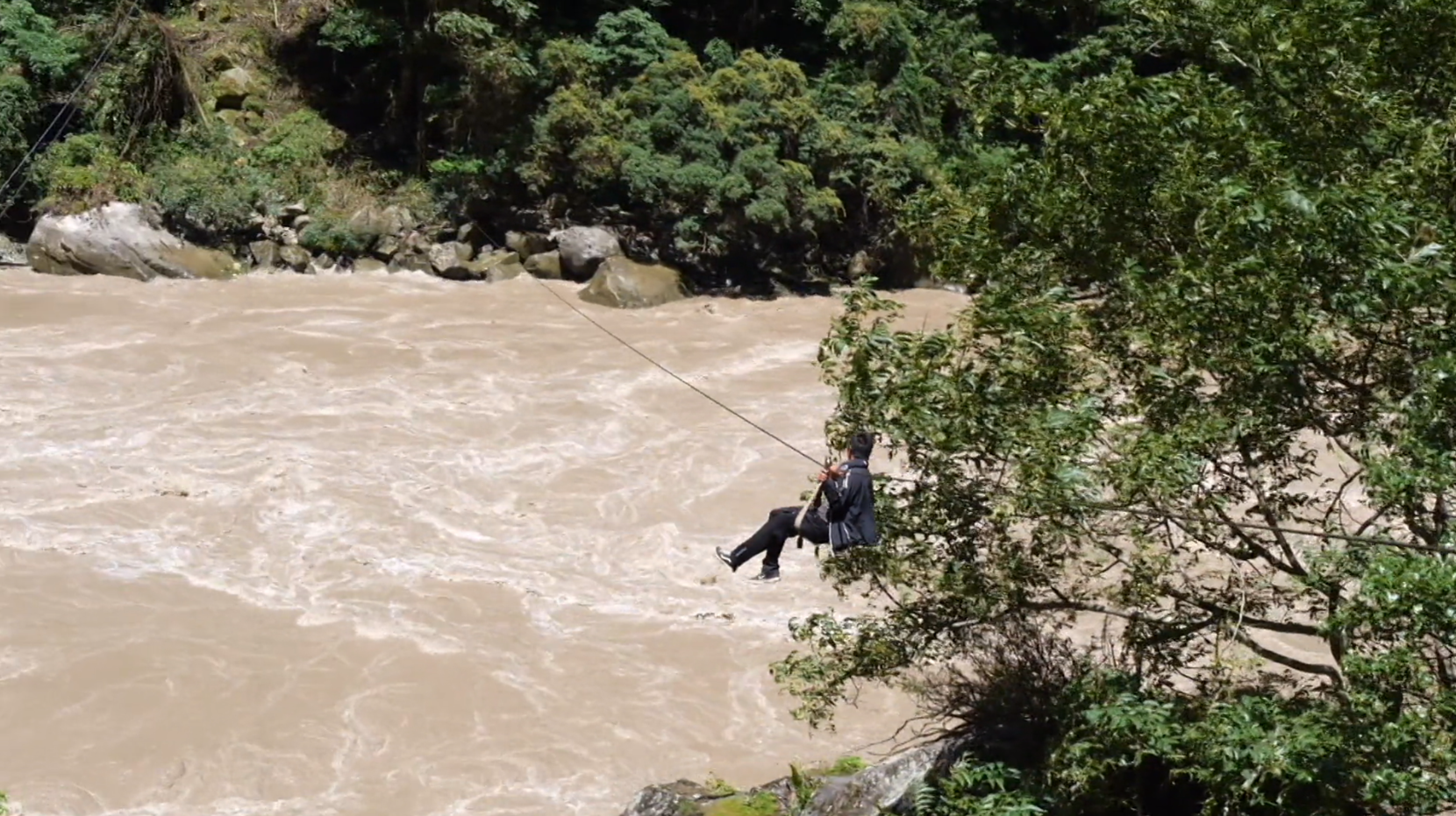 《攻坚日记》 溜索下的故事第七回