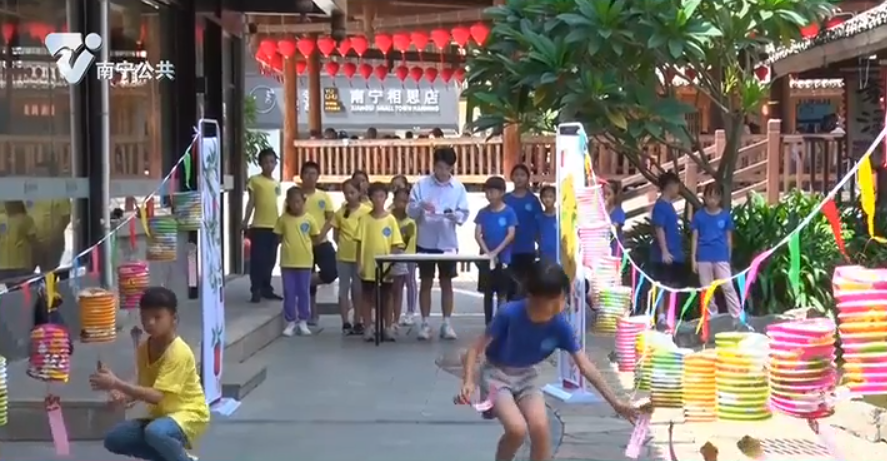 少儿真人秀《向往的童年》--走进相思小镇