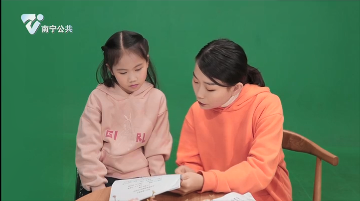 栏目特约小主持  成长记录