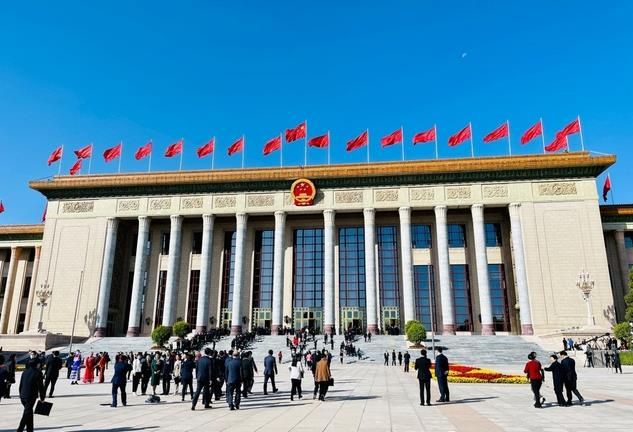 一线播报｜广西代表团出席党的二十大开幕会