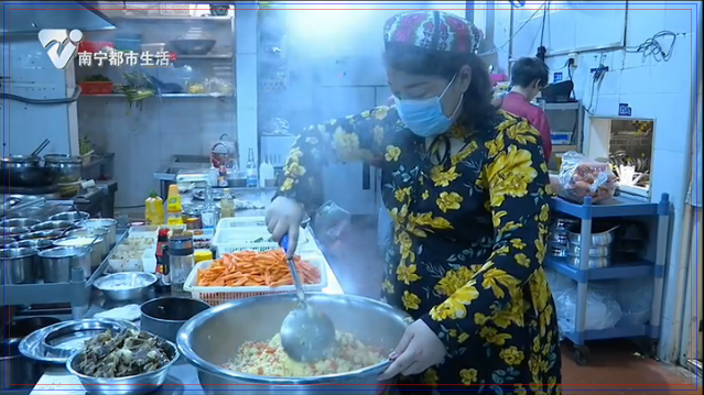 维吾尔族大姐阿斯古丽的公益之路