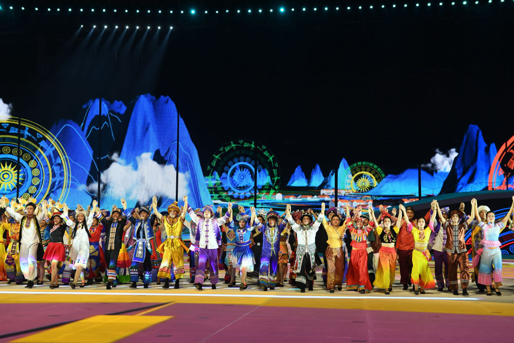 体育时评：为体育强国注入青春力量