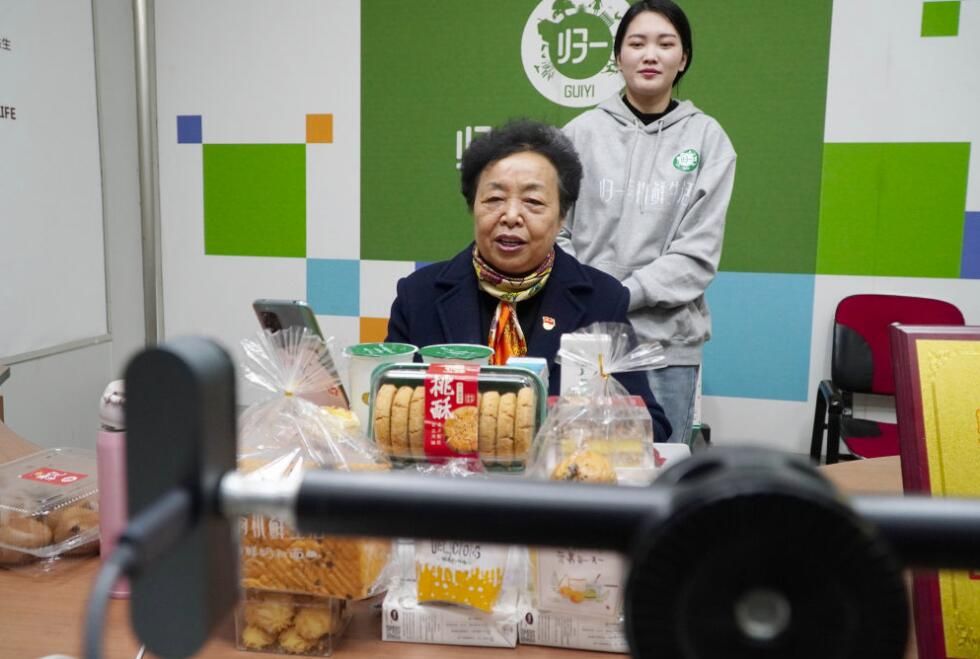 十年两会·温暖记忆｜“当好‘火车头’，跑出乡村振兴‘加速度’！”